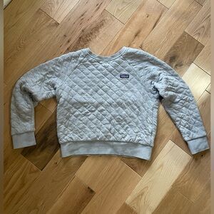 Grey / Quilted Organic Cotton Patagonia Sweatshirt / Size Small